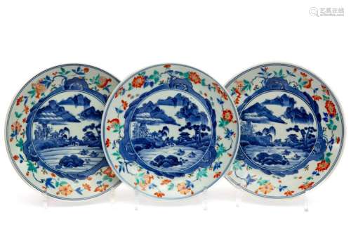 Three Japanese Kakiemon porcelain plates