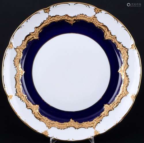 Meissen B-Form royal blue large sumptuous plate 1st choice, ...