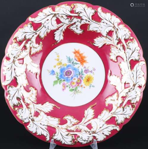 Meissen Flower Bouquet Purple splendor bowl with acanthus le...