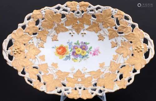 Meissen Flower Bouquet cutwork splendor bowl 1st choice, Dur...