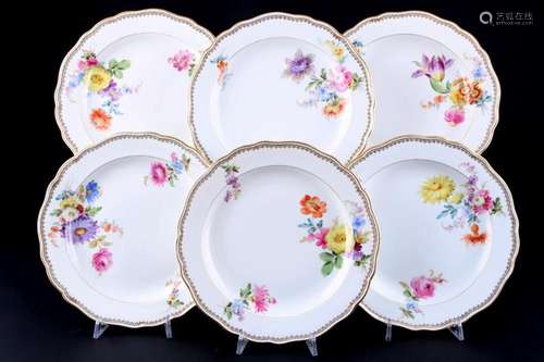 Meissen A-Kante Goldrim with Flower Bouquet 6 dessert plates...