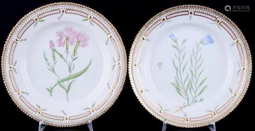 Royal Copenhagen Flora Danica 2 dinner lunch plates 3550 1st...