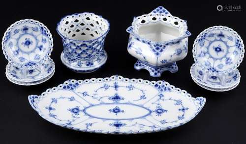 Royal Copenhagen Musselmalet Full Lace 9-piece porcelain lot...