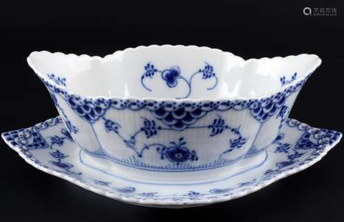 Royal Copenhagen Musselmalet Full Lace sauce boat 1105 1st c...