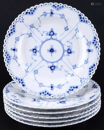 Royal Copenhagen Musselmalet Full Lace 6 dining plates 1084 ...