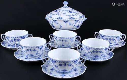 Royal Copenhagen Musselmalet Full Lace 6 soup cups with ture...