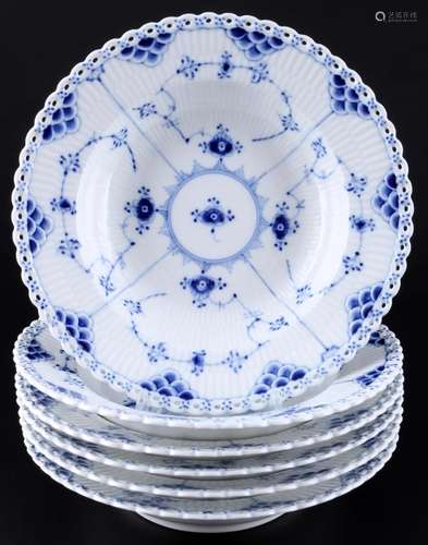 Royal Copenhagen Musselmalet Full Lace 6 soup plates 1079 1s...