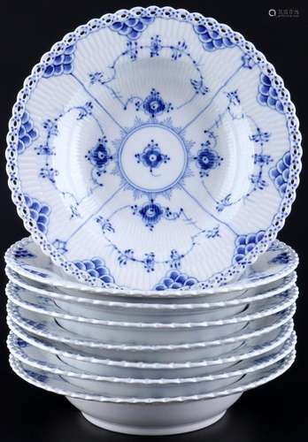 Royal Copenhagen Musselmalet Full Lace 8 soup plates 1079 1s...