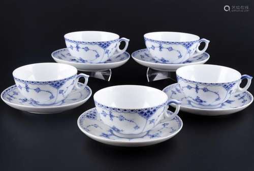 Royal Copenhagen Musselmalet 5 tea cups with saucers, Teetas...