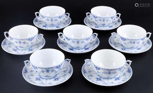 Royal Copenhagen Musselmalet 6 soup cups with saucers, Suppe...