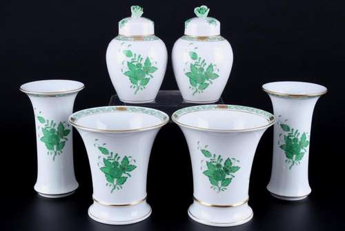 Herend AV Apponyi Vert three pairs of vases, 3 Paar Vasen,