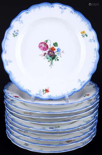 KPM Berlin Neuglatt 10 dinner plates, 1837-1844, Speisetelle...