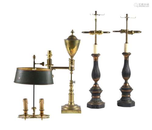 A GROUP OF VARIOUS LIGHTING