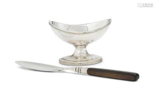 Y AN INDIAN COLONIAL SILVER OVAL SALT CELLAR