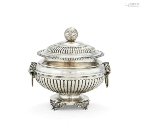 AN INDIAN COLONIAL SILVER SUGAR BOWL AND COVER