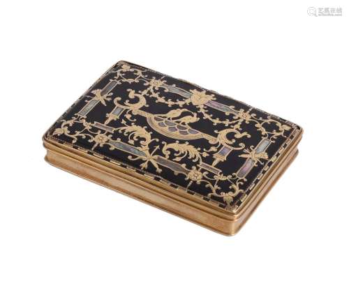 Y AN 18TH CENTURY GOLD MOUNTED AND TORTOISESHELL BOX
