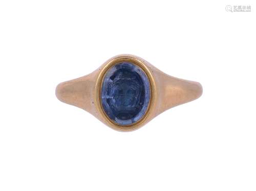 A VICTORIAN SAPPHIRE SIGNET RING