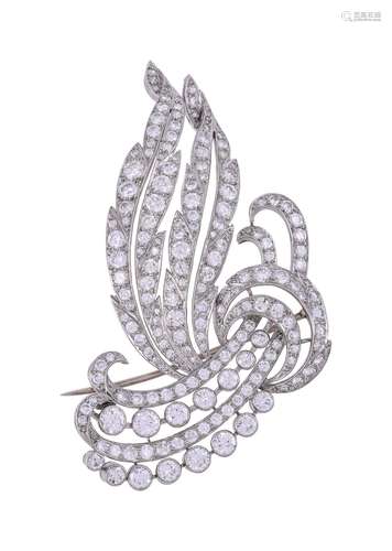 A 1950S DIAMOND FOLIATE SPRAY BROOCH