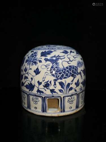 Chinese Blue and White Porcelain Zun