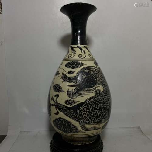 Chinese Cizhou Ware Ceramic Vase