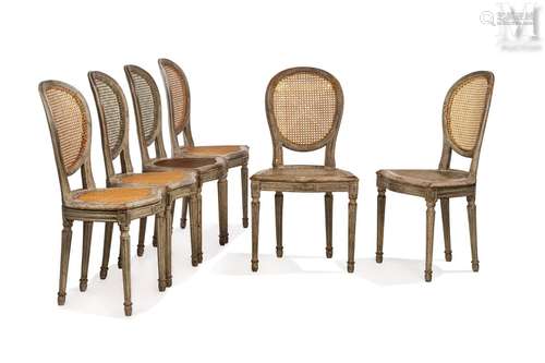 SUITE DE SIX CHAISES