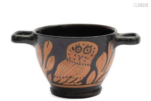 A Magna Graecian red-figure owl skyphos