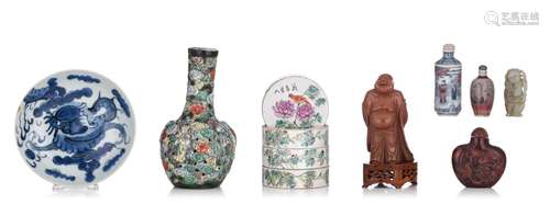 A collection of various Chinese items, late Qing - 20thC, ta...