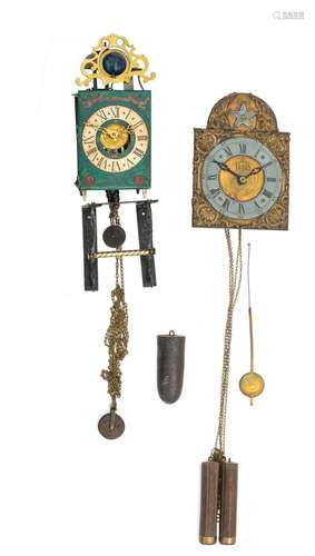 Two brass 18thC wall clocks, H 26 - 30,5 cm