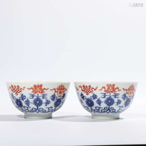 A Pair Of Blue And White Iron Red Eight Treasures Bowls