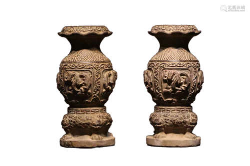 PAIR OF CHINESE QING DYNASTY STONE CARVING PIERS