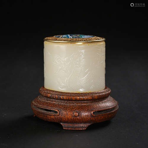 CHINESE QING DYNASTY HETIAN JADE WRENCH BOX (SILVER ENAMEL C...