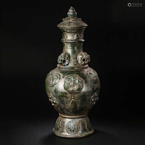 CHINESE LATE TANG AND FIVE DYNASTIES GREEN GLAZE PASTE PLAST...