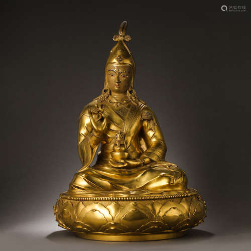 CHINESE QING DYNASTY GILT BRONZE SEATED BUDDHA STATUE