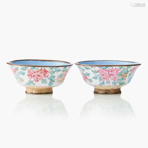 A Pair of Canton Enamel Bowls