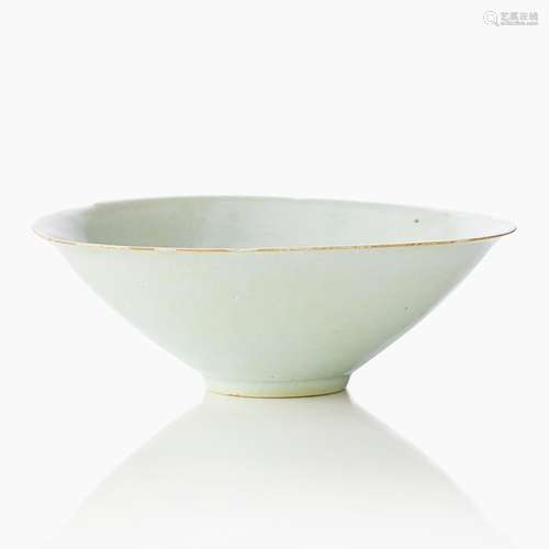 A ‘Qingbai ’ Lobed Bowl