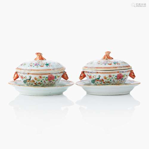 A Pair of ’Double Peacock’ Pattern Sauce Tureens, Covers and...