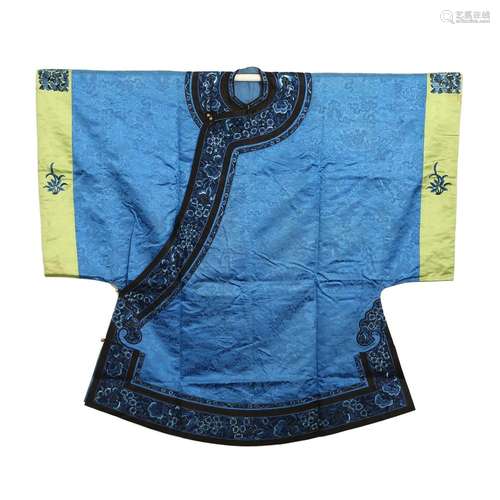 A BLUE GROUND EMBROIDERED LADY'S ROBE