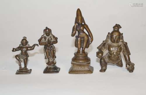 Kupferlegierung. Hanuman, H. 7,5 cm; Krabelnder Krishna mit ...