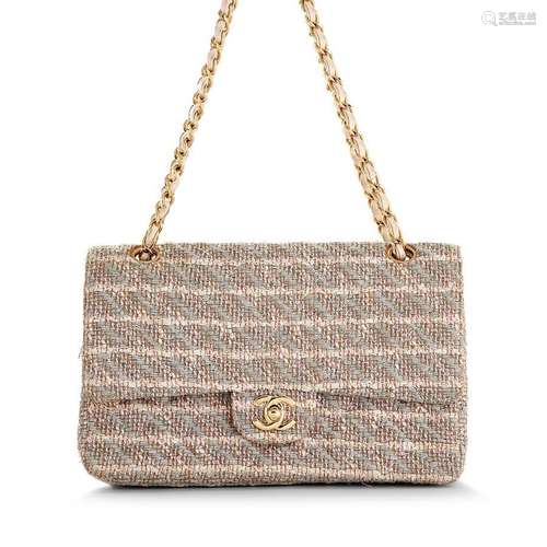 CHANEL ParisSac classique en tweed pastelà double rabat 25 c...