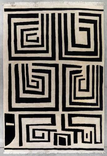 A vintage hand-made carpet 'Shoowa'. (L:350 x W:246 cm)