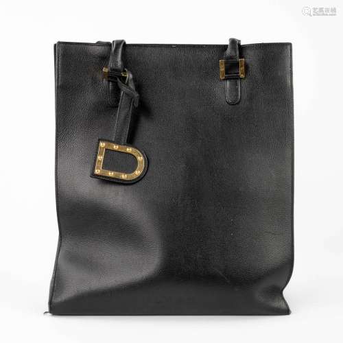 Delvaux, a 'Tote Bag' made of black leather with gold-plated...