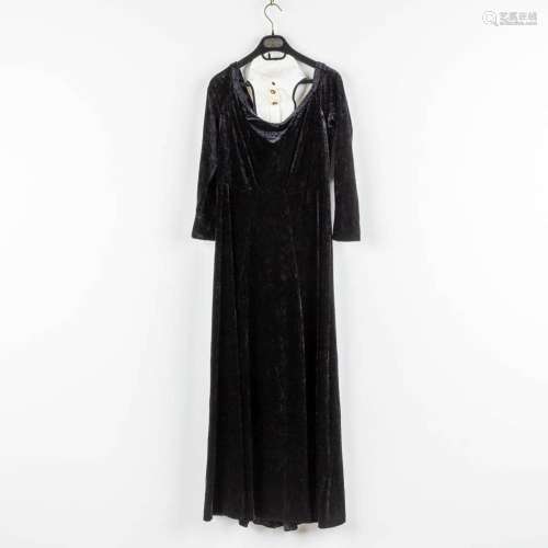 Chanel, a dress. Model 2390. Collection 93A. Size 44.