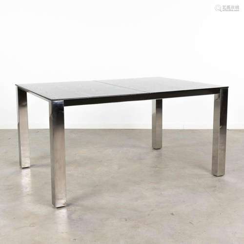 Giovanni OFFREDI (1927-2007) 'Tebe'. An extendible dining ro...