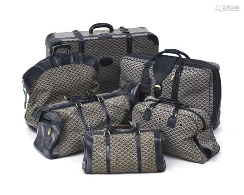 Set de luggage Goyard en  toile Goyardine et cuir bleu marin...