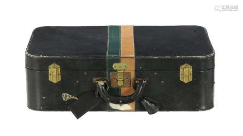 Hermès, valise 24h vintage semi-rigide en cuir grainé noir a...