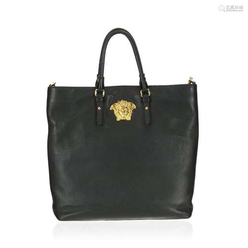 Versace, sac Palazzo Medusa tote en cuir grainé noir, appliq...