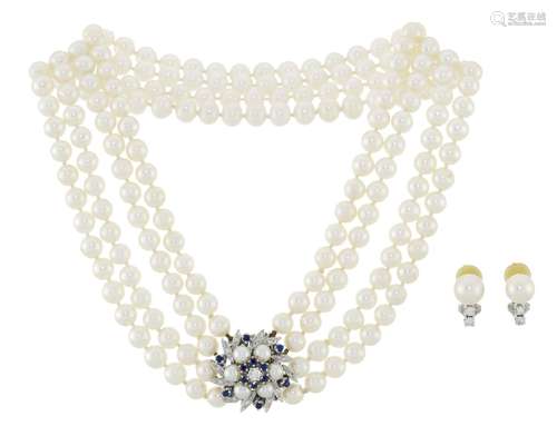 Collier 4 rangs de perles de culture fermoir or gris 750 sap...