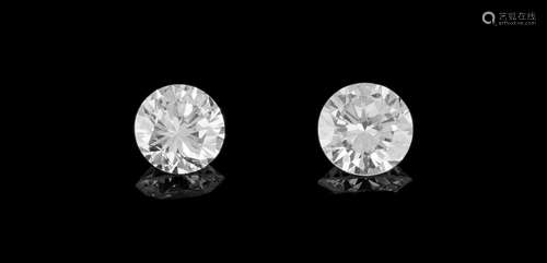 Deux diamants taille brillant sur papier de 0,45 ct et 0,41 ...