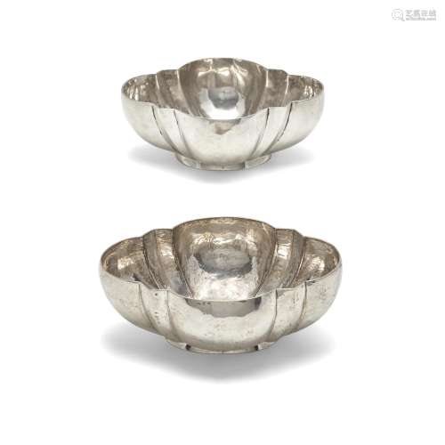 TWO MEXICAN STERLING SILVER QUATREFOIL DISHES, WILLIAM SPRAT...