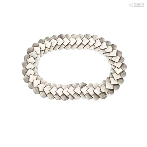 A SILVER LINK NECKLACE, HECTOR AGUILAR